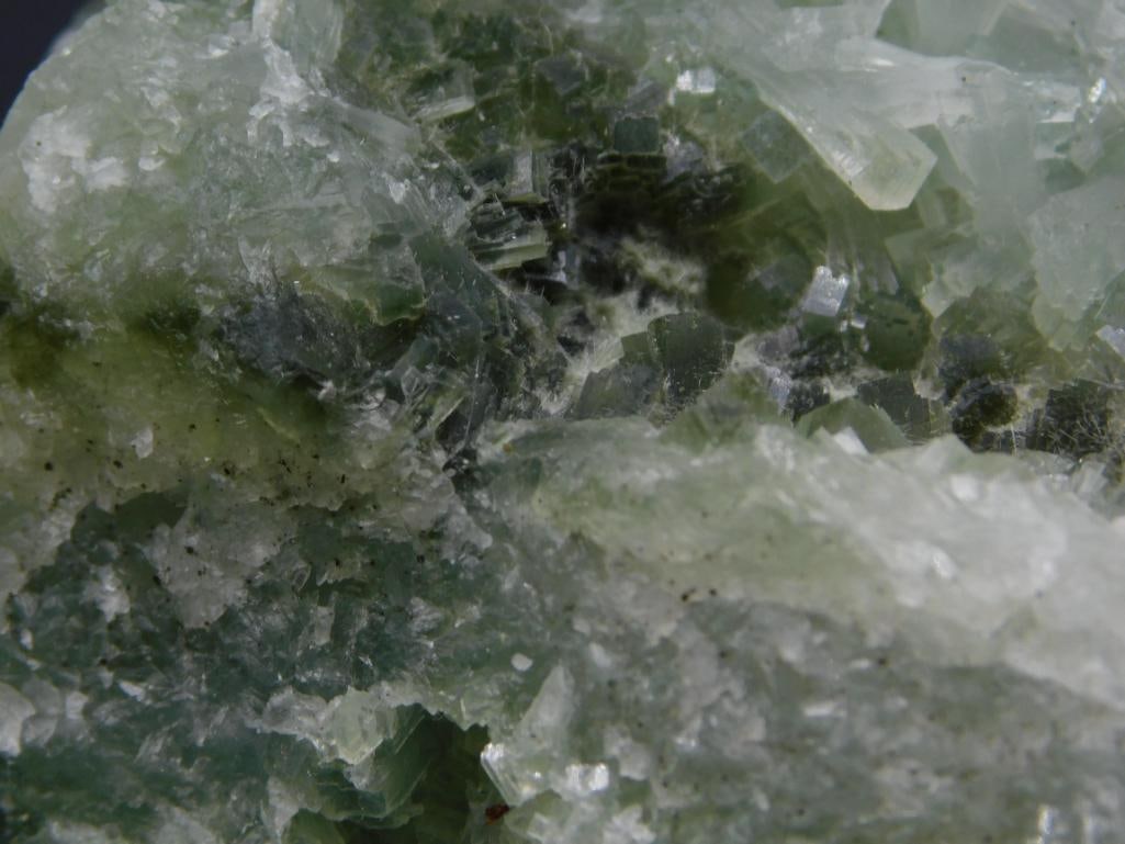 PHRENITE ROCK STONE LAPIDARY SPECIMEN - 2