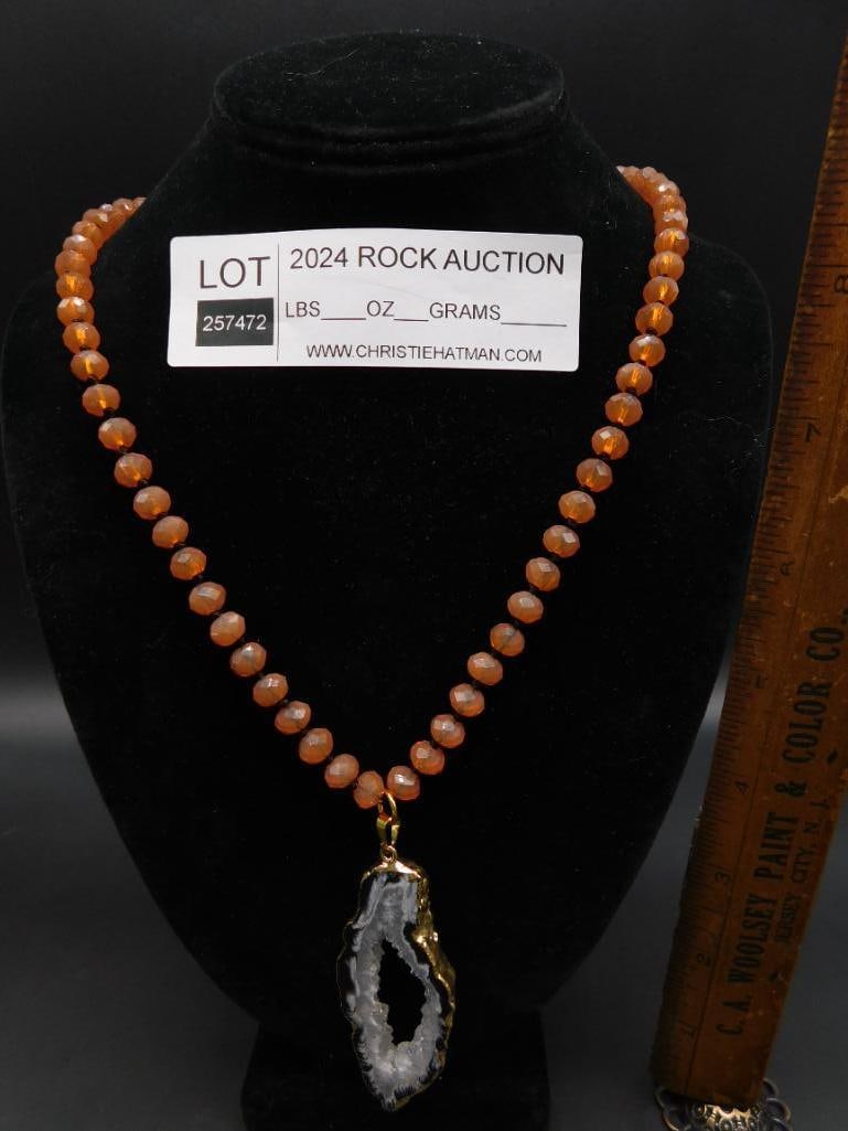 GEODE SLICE PENDANT ON SPARKLE BEAD NECKLACE - 3