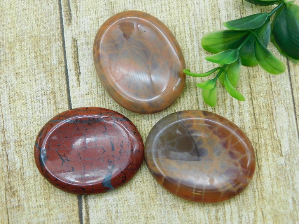 WORRY STONES ROCK STONE LAPIDARY SPECIMEN: WORRY STONES ROCK STONE LAPIDARY SPECIMEN