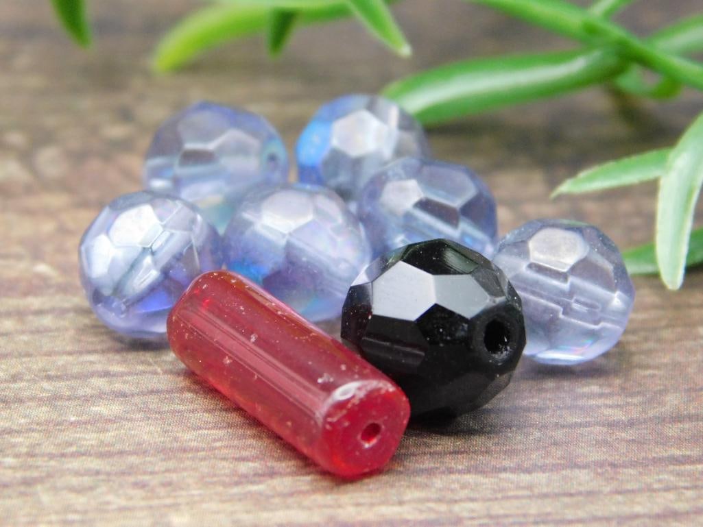 MIXED BEADS: MIXED BEADS