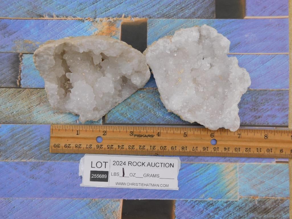 GEODE ROCK STONE LAPIDARY SPECIMEN - 2
