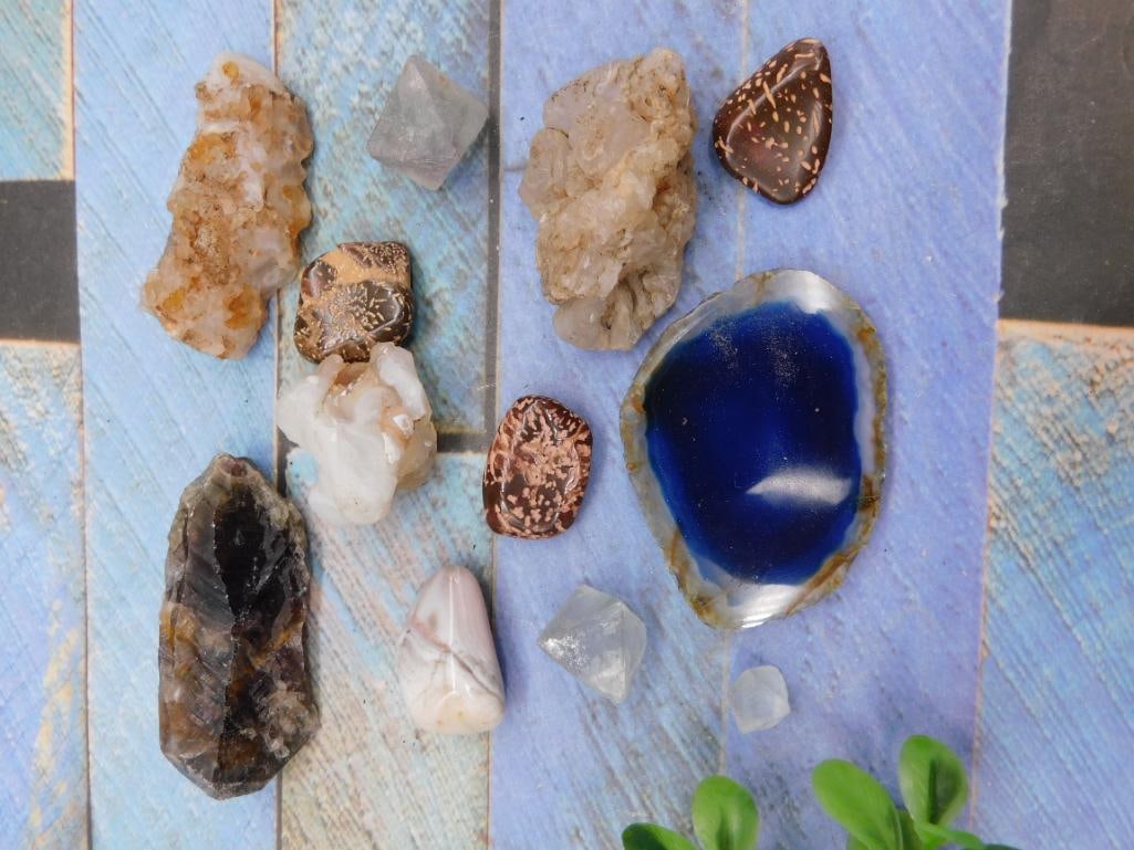 MIXED LOT ROCK STONE LAPIDARY SPECIMEN: MIXED LOT ROCK STONE LAPIDARY SPECIMEN