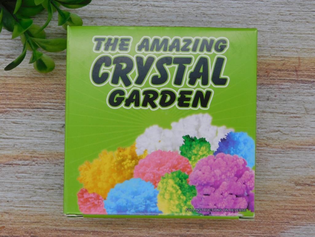 GROW YOUR OWN GARDEN CRYSTALS: GROW YOUR OWN GARDEN CRYSTALS