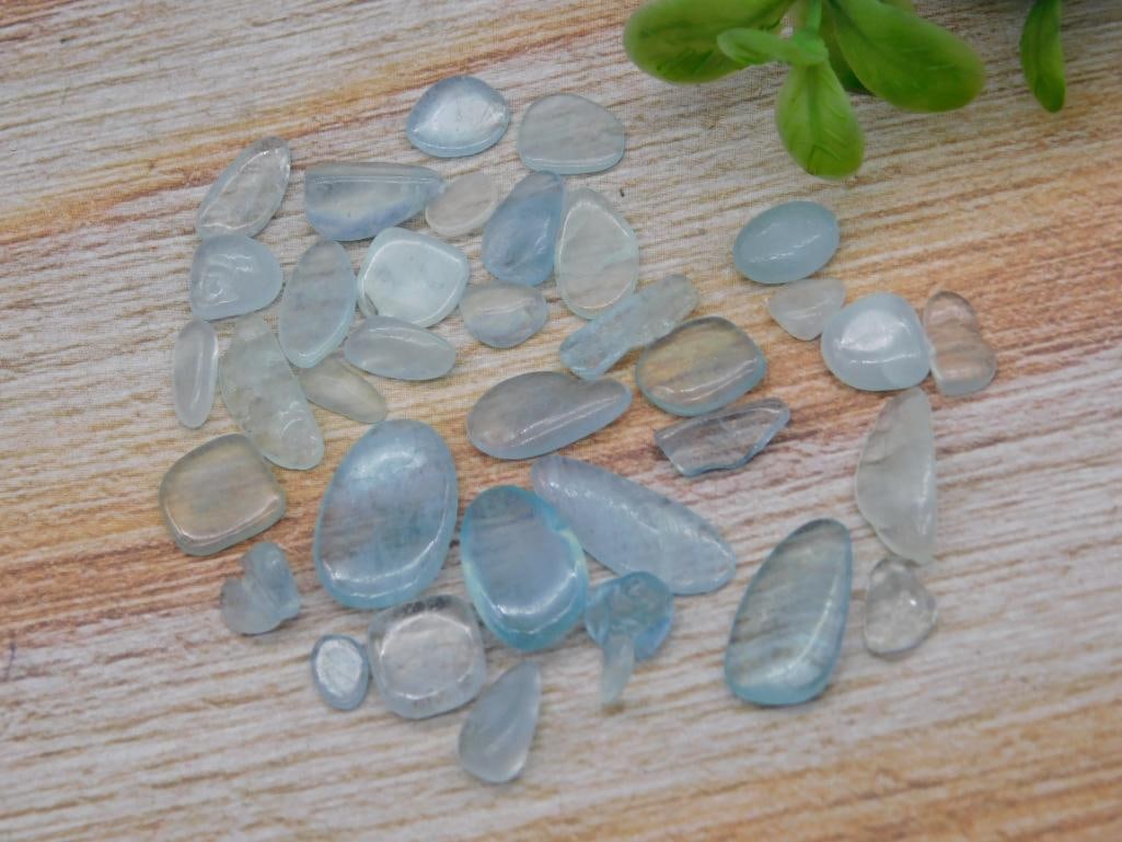 AQUAMARINE ROCK STONE LAPIDARY SPECIMEN: AQUAMARINE ROCK STONE LAPIDARY SPECIMEN