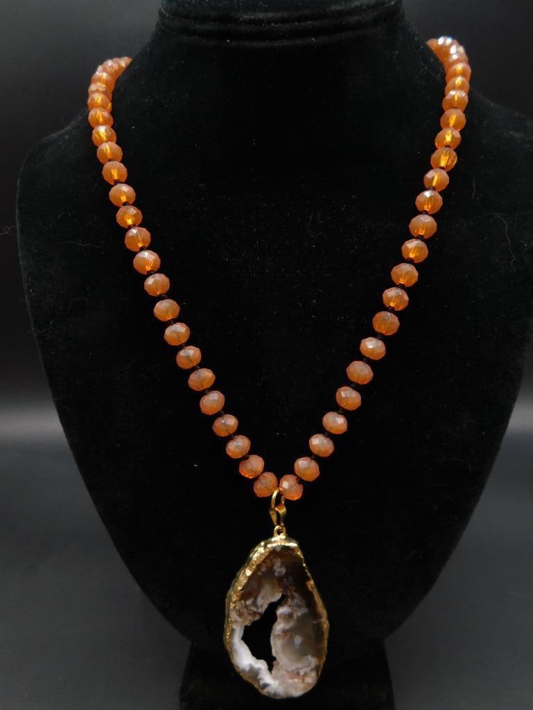 GEODE SLICE PENDANT ON SPARKLE BEAD NECKLACE - 2