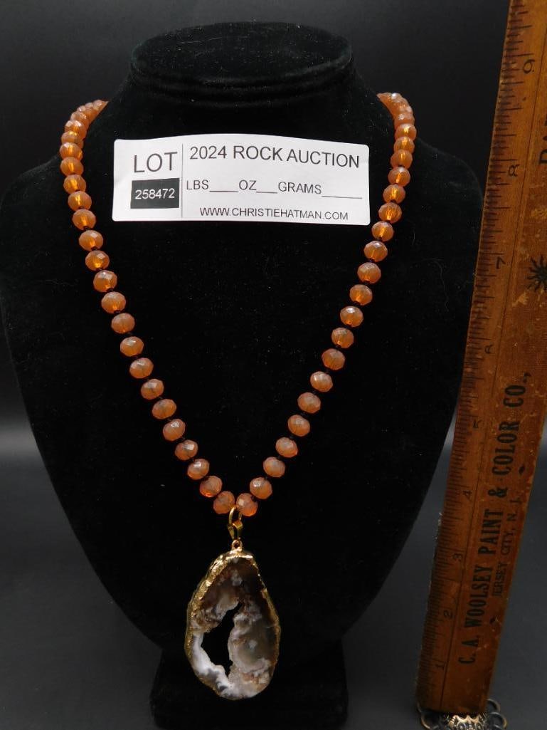 GEODE SLICE PENDANT ON SPARKLE BEAD NECKLACE - 3