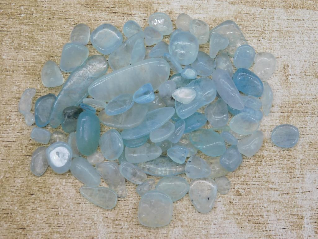 AQUAMARINE GEMSTONES 30 GRAMS ROCK STONE LAPIDARY SPECIMEN: AQUAMARINE GEMSTONES 30 GRAMS ROCK STONE LAPIDARY SPECIMEN