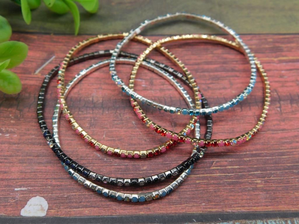 STRETCH BRACELETS: STRETCH BRACELETS