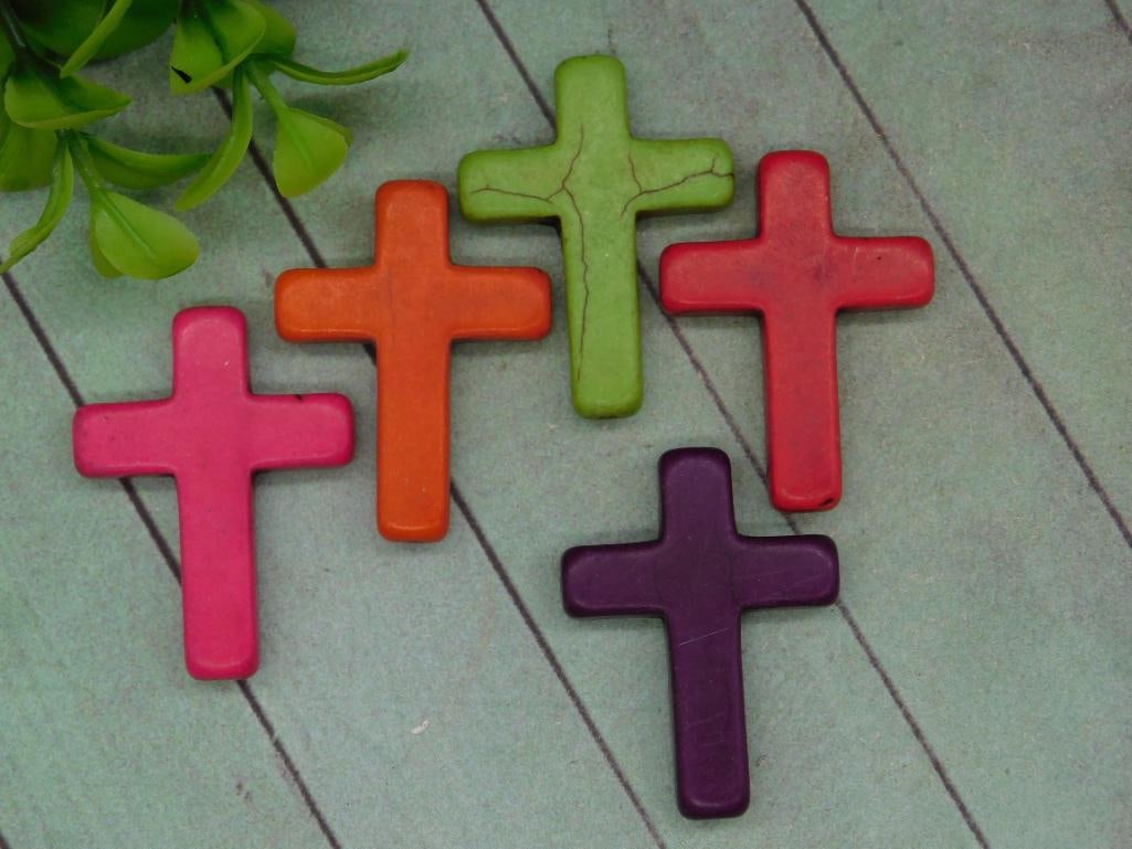 STONE CROSS BEADS ROCK STONE LAPIDARY SPECIMEN: STONE CROSS BEADS ROCK STONE LAPIDARY SPECIMEN