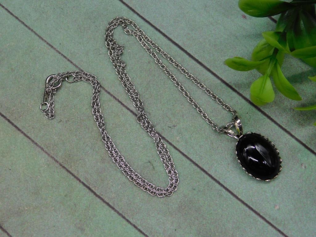 GENUINE STONE PENDANT ON CHAIN NECKLACE ROCK STONE LAPIDARY SPECIMEN: GENUINE STONE PENDANT ON CHAIN NECKLACE ROCK STONE LAPIDARY SPECIMEN