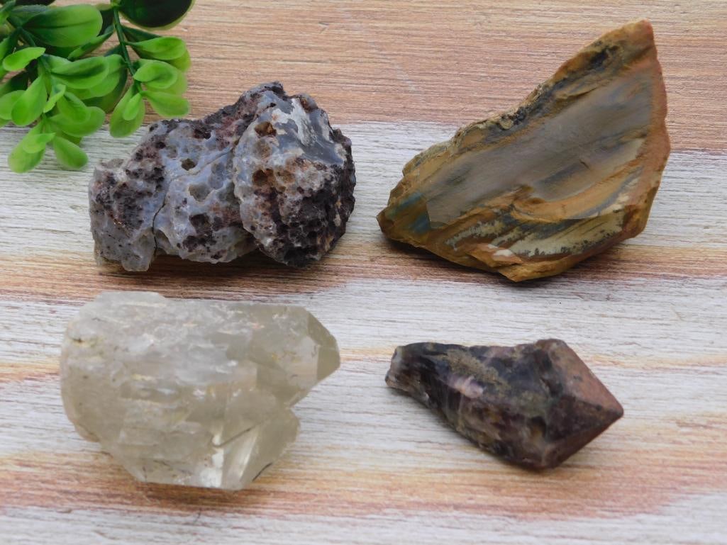 MIXED LOT ROCK STONE LAPIDARY SPECIMEN: MIXED LOT ROCK STONE LAPIDARY SPECIMEN