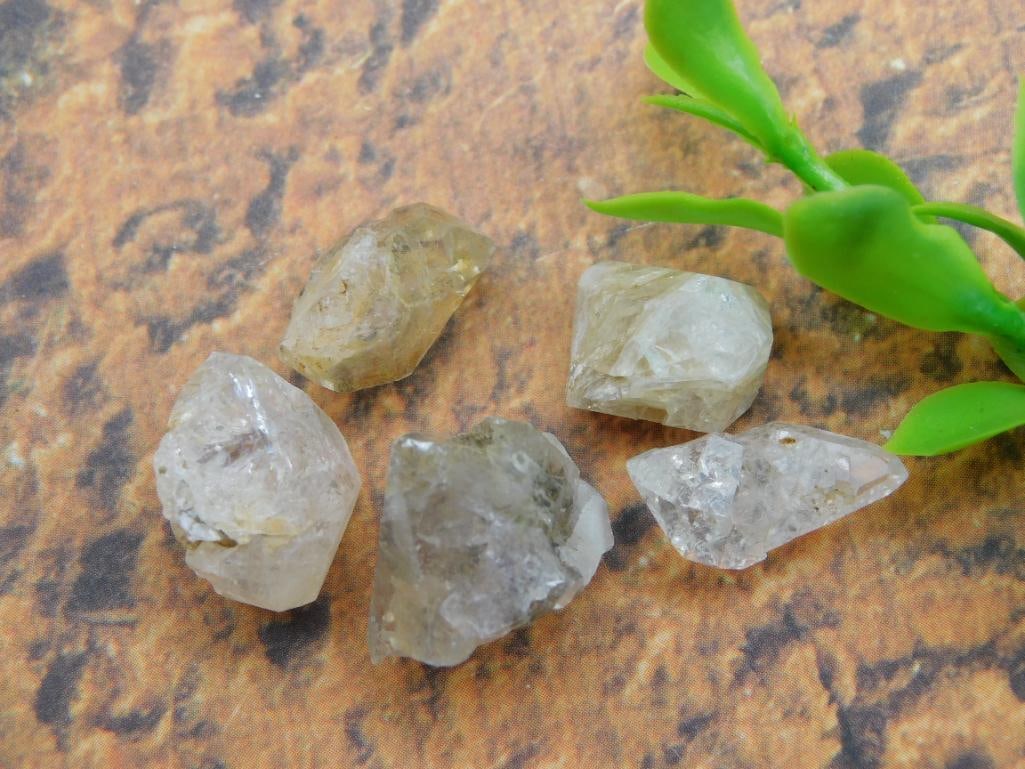 HERKIMER DIAMOND ROCK STONE LAPIDARY SPECIMEN: HERKIMER DIAMOND ROCK STONE LAPIDARY SPECIMEN