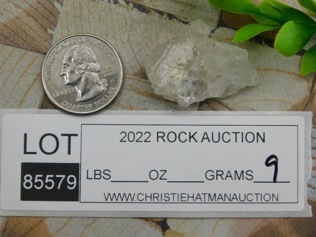 QUARTZ ROCK STONE LAPIDARY SPECIMEN - 2