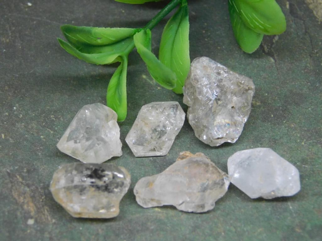 HERKIMER DIAMONDS ROCK STONE LAPIDARY SPECIMEN: HERKIMER DIAMONDS ROCK STONE LAPIDARY SPECIMEN