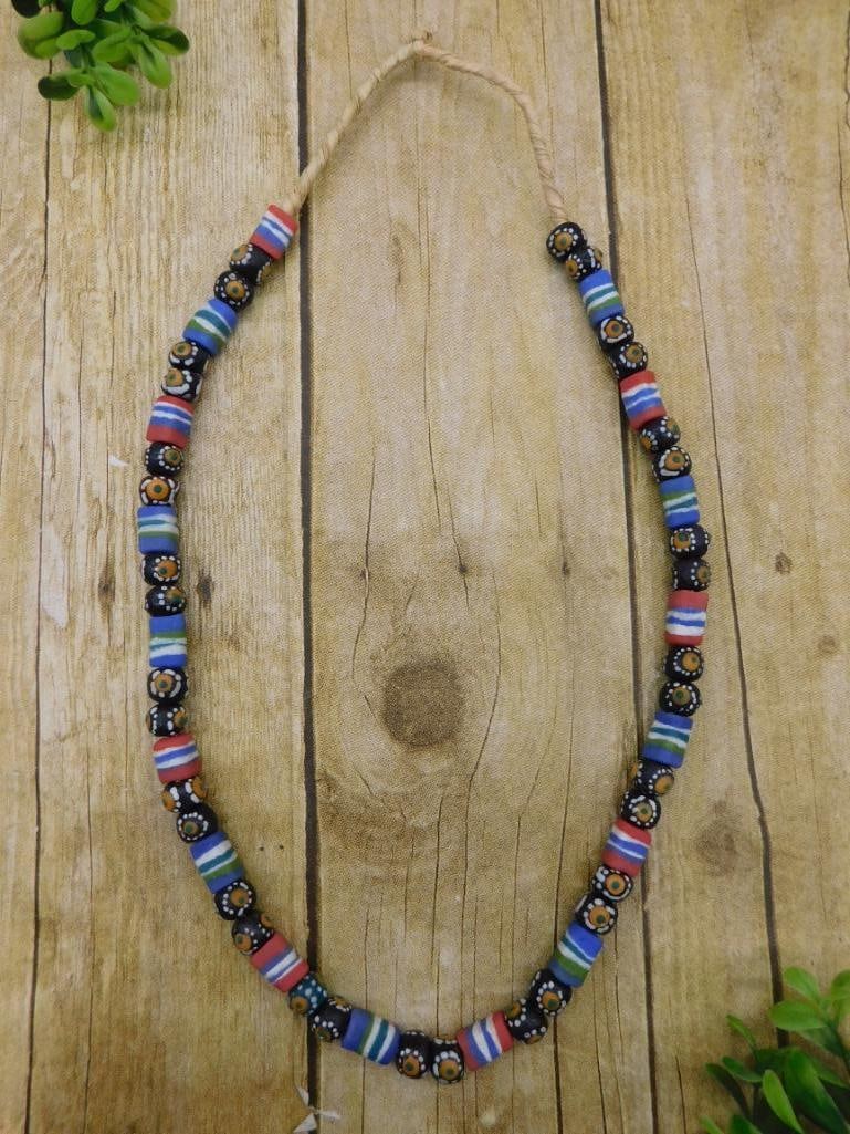 AFRICAN TRADE BEADS ROCK STONE LAPIDARY SPECIMEN: AFRICAN TRADE BEADS ROCK STONE LAPIDARY SPECIMEN