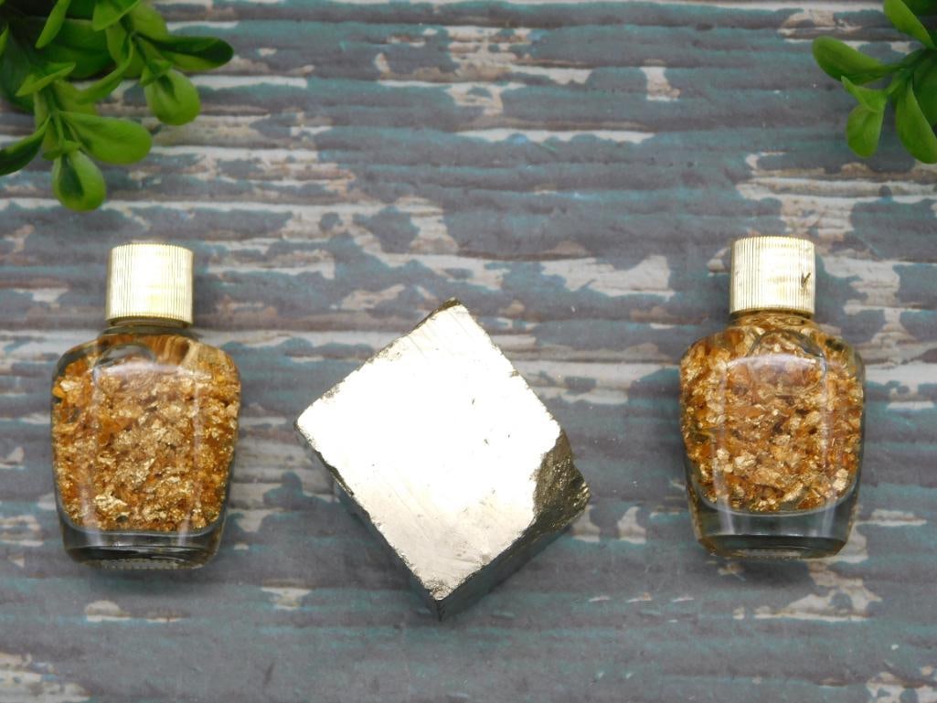 MIXED LOT ROCK STONE LAPIDARY SPECIMEN: MIXED LOT ROCK STONE LAPIDARY SPECIMEN