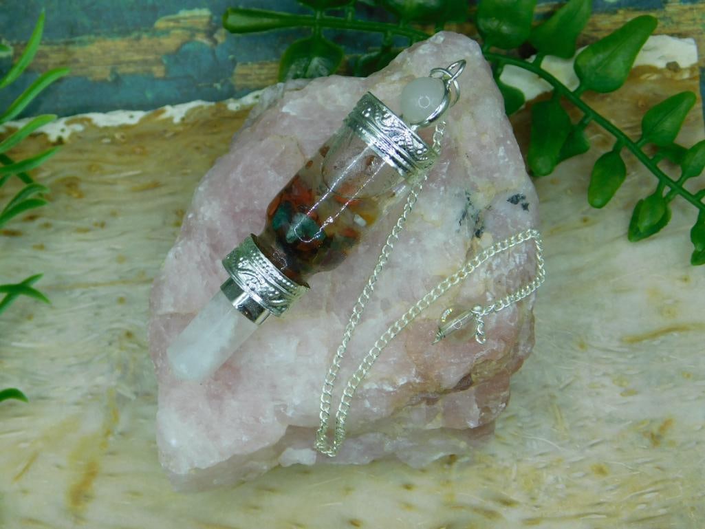 MIXED STONE PENDULUM ROCK STONE LAPIDARY SPECIMEN: MIXED STONE PENDULUM ROCK STONE LAPIDARY SPECIMEN