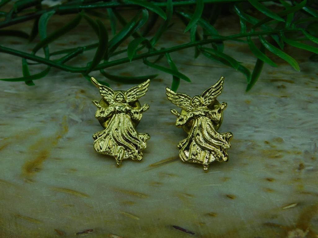 ANGEL PINS ROCK STONE LAPIDARY SPECIMEN: ANGEL PINS ROCK STONE LAPIDARY SPECIMEN