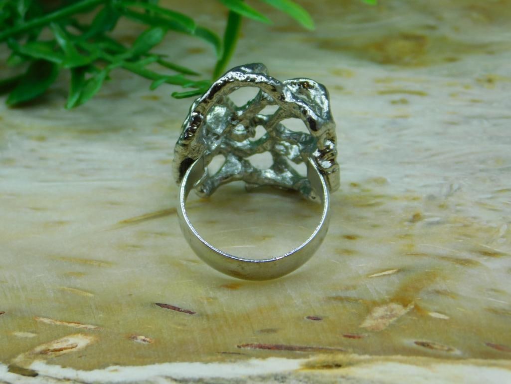 RING ROCK STONE LAPIDARY SPECIMEN - 3