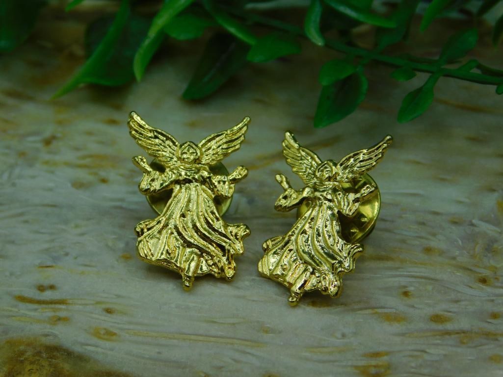 ANGEL PINS ROCK STONE LAPIDARY SPECIMEN: ANGEL PINS ROCK STONE LAPIDARY SPECIMEN