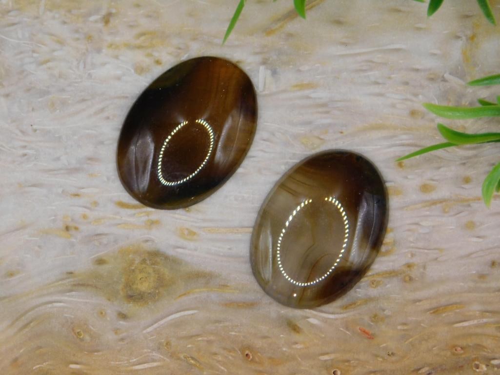 CABOCHONS ROCK STONE LAPIDARY SPECIMEN (1 of 3)