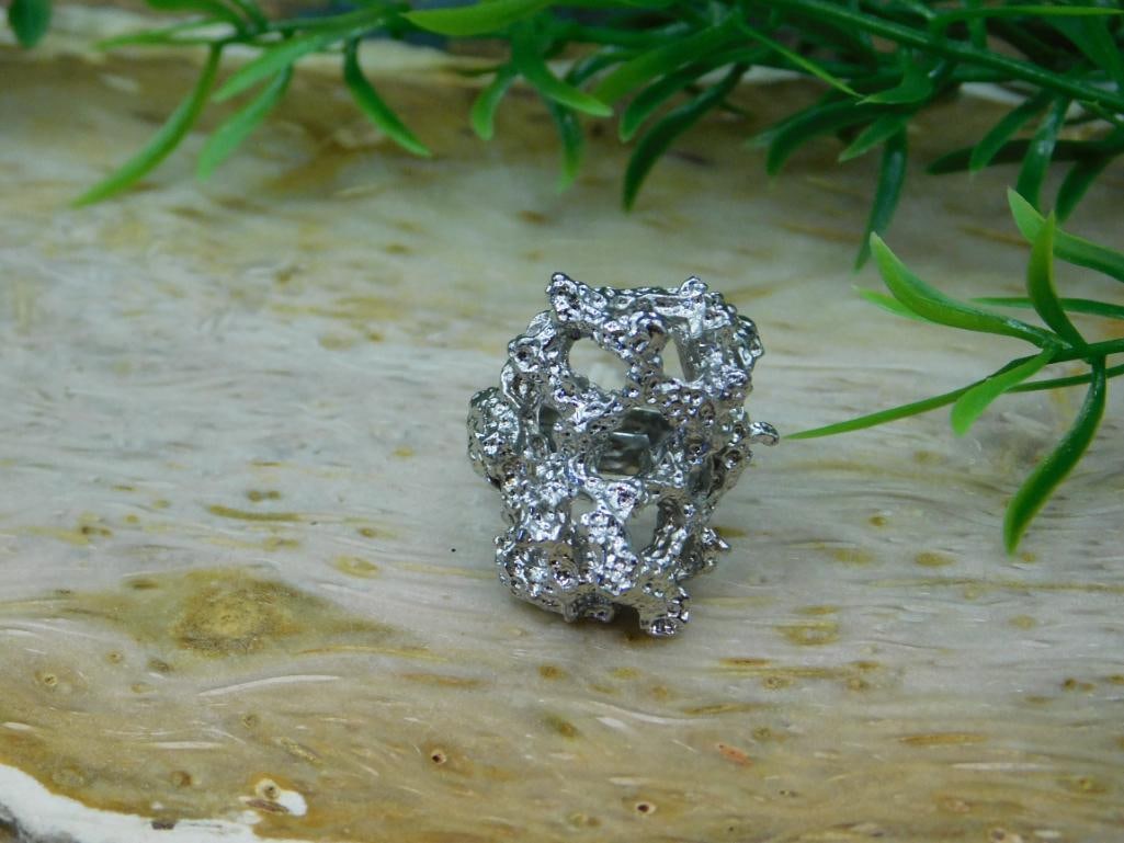 SILVER CLUSTER RING ROCK STONE LAPIDARY SPECIMEN: SILVER CLUSTER RING ROCK STONE LAPIDARY SPECIMEN
