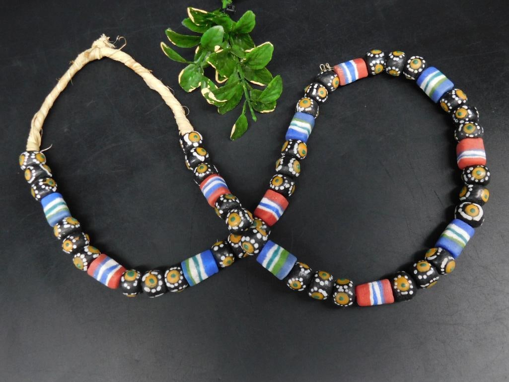 HAND PAINTED FLORAL AND MULTICOLORED AFRICAN TRADE BEADS ROCK STONE LAPIDARY SPECIMEN: HAND PAINTED FLORAL AND MULTICOLORED AFRICAN TRADE BEADS ROCK STONE LAPIDARY SPECIMEN