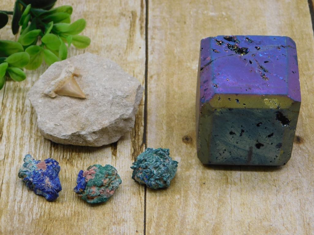 MIXED LOT ROCK STONE LAPIDARY SPECIMEN: MIXED LOT ROCK STONE LAPIDARY SPECIMEN