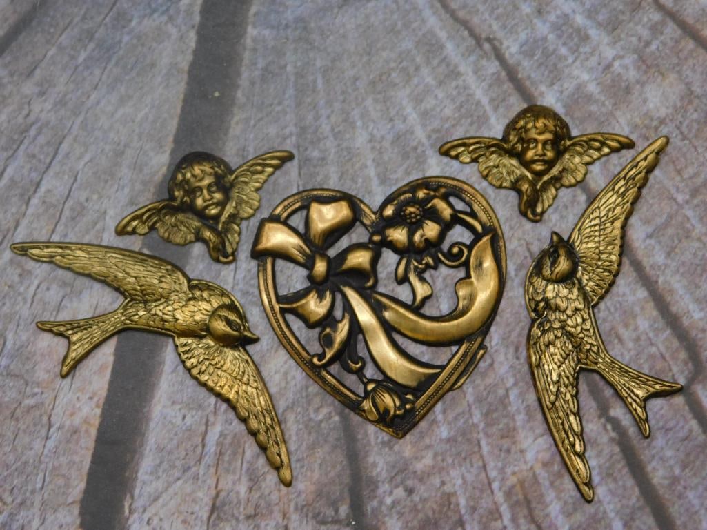 MIXED PENDANTS ROCK STONE LAPIDARY SPECIMEN: MIXED PENDANTS ROCK STONE LAPIDARY SPECIMEN