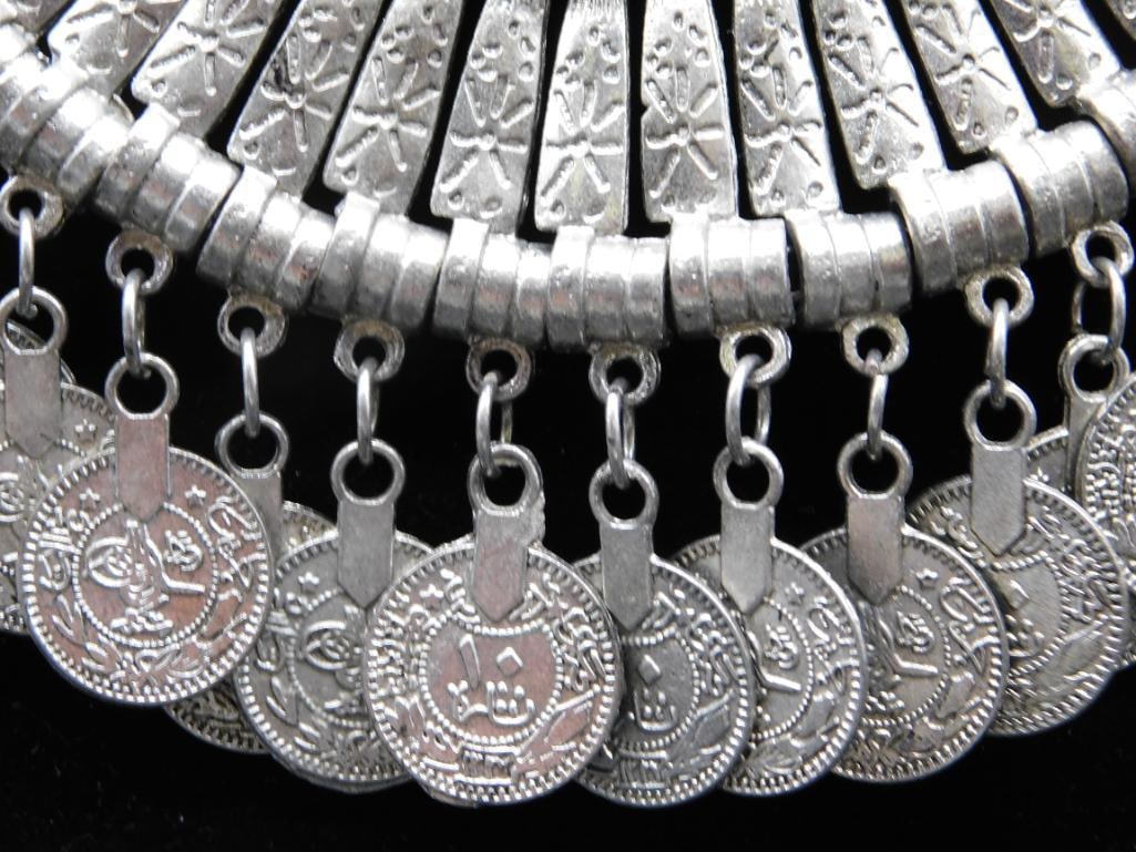 COIN AND PLANK NECKLACE - 2