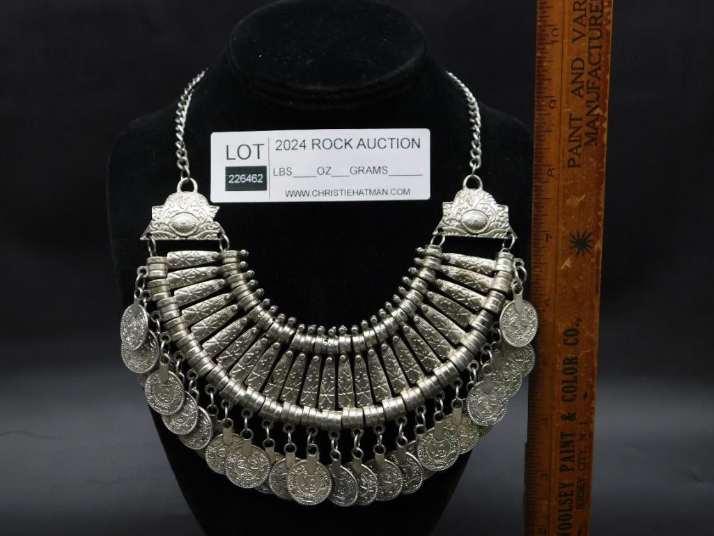 COIN AND PLANK NECKLACE - 4