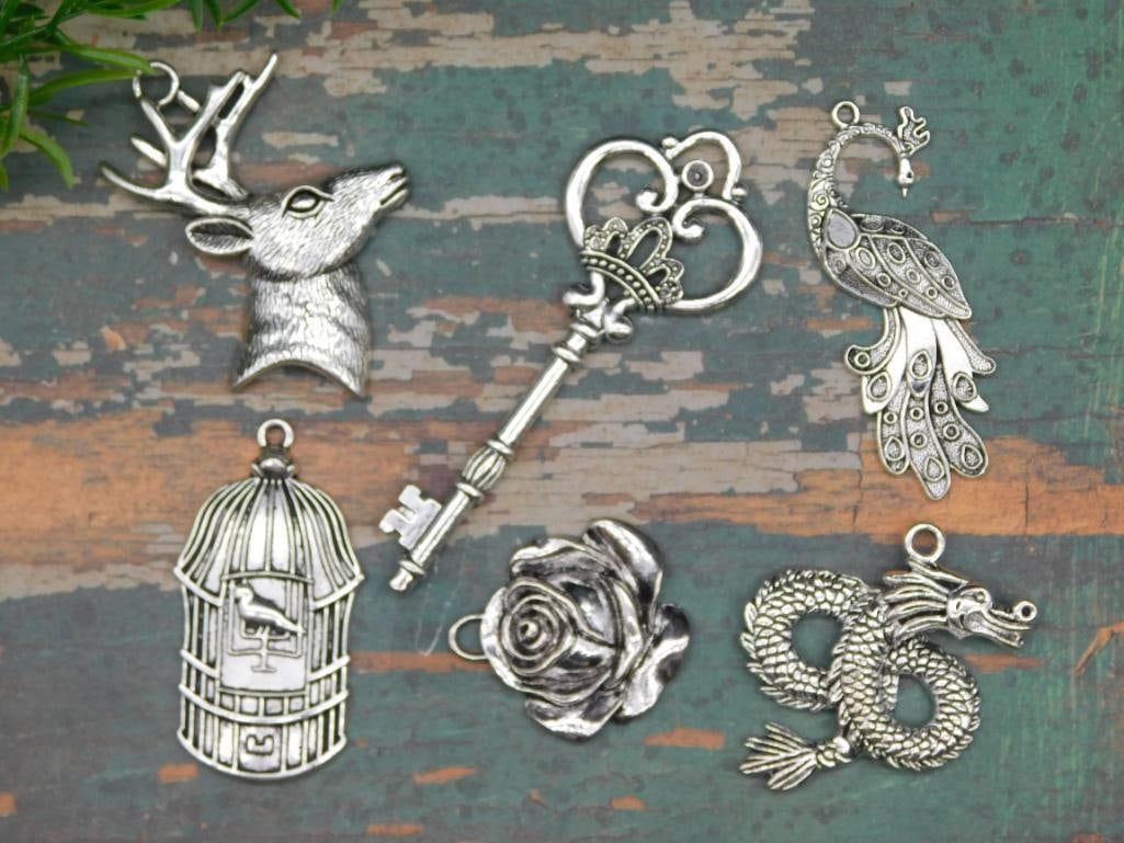 MIXED PENDANTS ROCK STONE LAPIDARY SPECIMEN: MIXED PENDANTS ROCK STONE LAPIDARY SPECIMEN