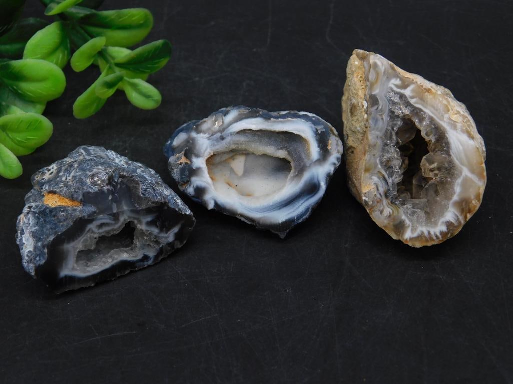 OCO GEODES ROCK STONE LAPIDARY SPECIMEN: OCO GEODES ROCK STONE LAPIDARY SPECIMEN