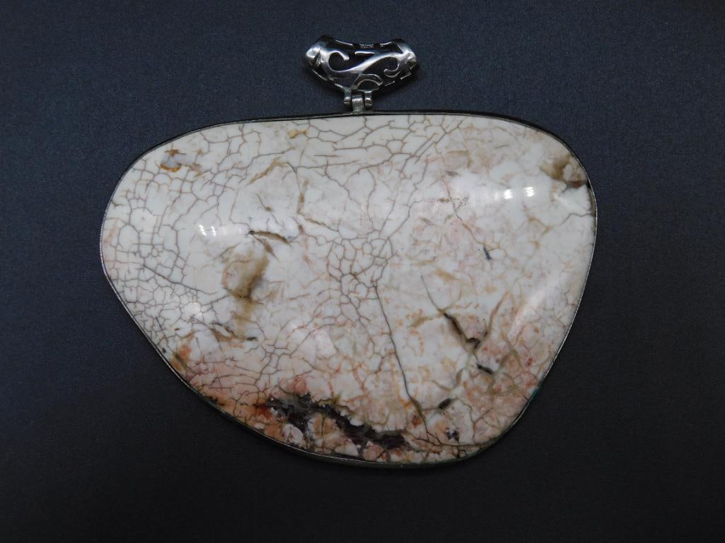 GENUINE STONE PENDANT VINTAGE ANTIQUE: GENUINE STONE PENDANT VINTAGE ANTIQUE