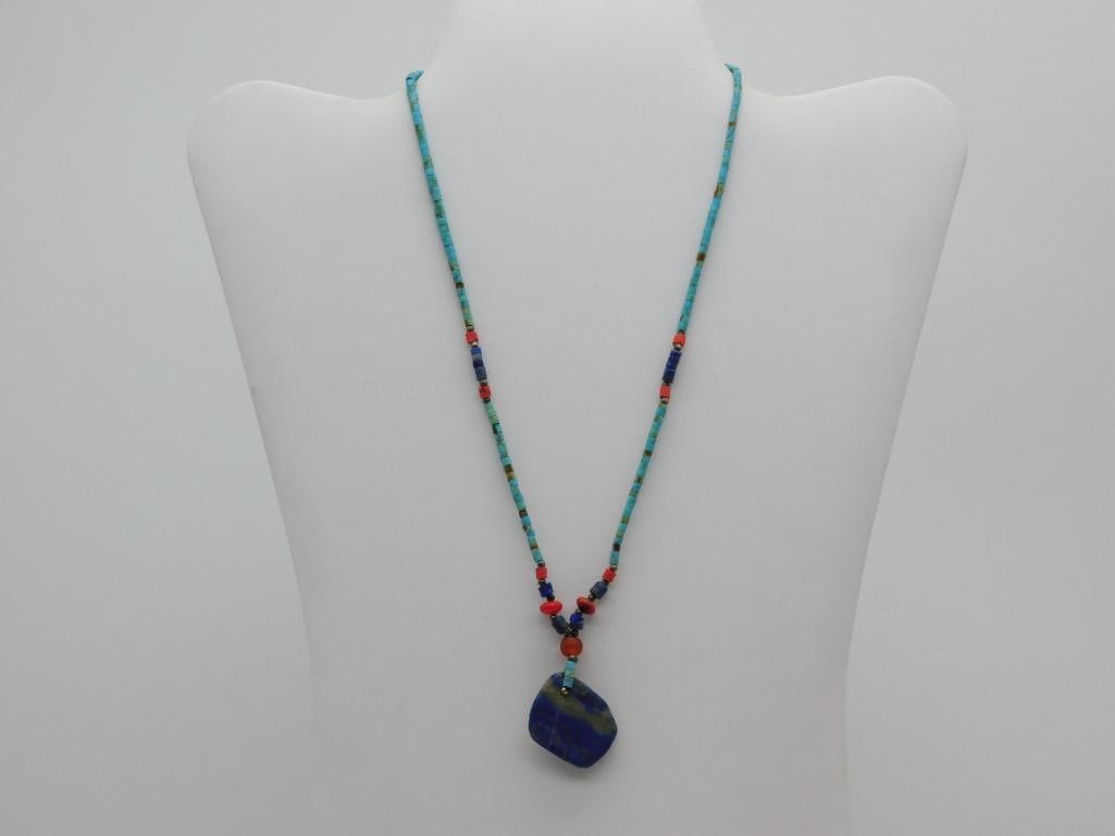 MIXED STONE NECKLACE ROCK STONE LAPIDARY SPECIMEN: MIXED STONE NECKLACE ROCK STONE LAPIDARY SPECIMEN