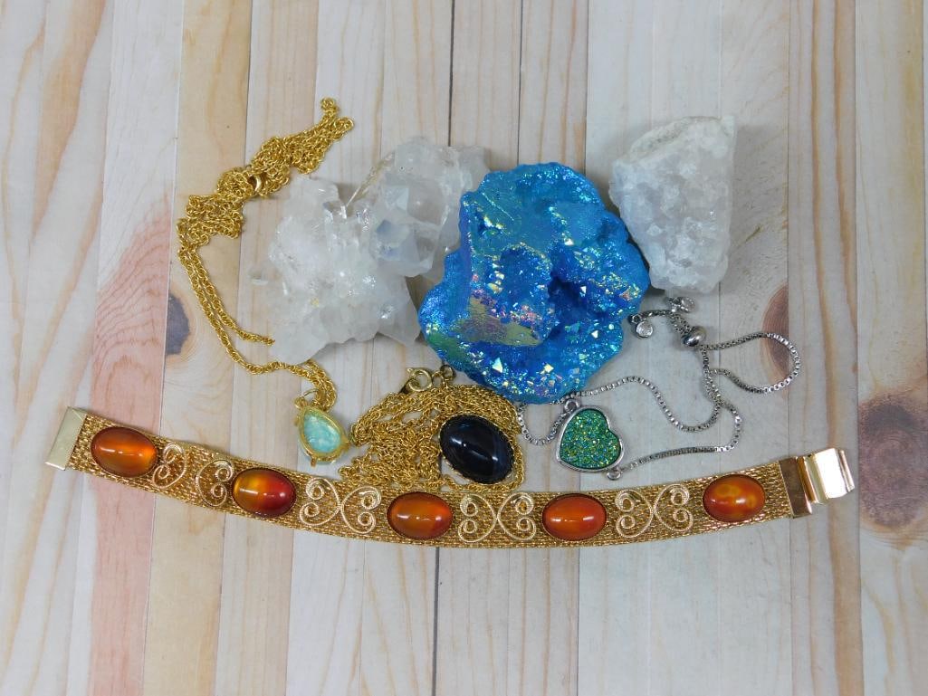 MIXED LOT ROCK STONE LAPIDARY SPECIMEN: MIXED LOT ROCK STONE LAPIDARY SPECIMEN