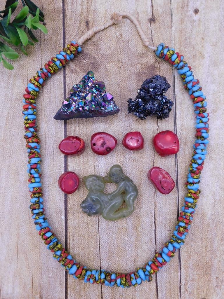 MIXED LOT ROCK STONE LAPIDARY SPECIMEN: MIXED LOT ROCK STONE LAPIDARY SPECIMEN