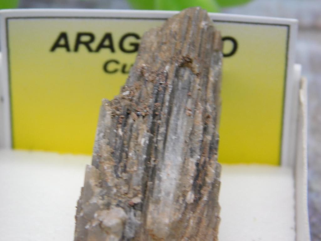 ARAGONITE ROCK STONE LAPIDARY SPECIMEN - 2