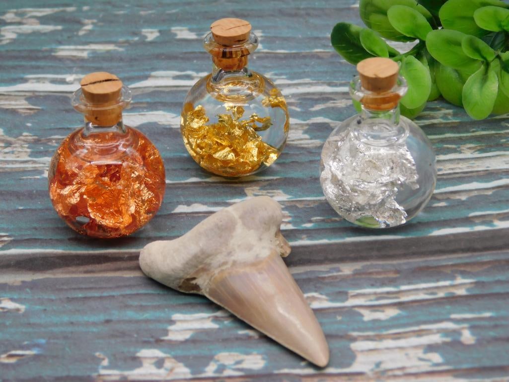 MIXED LOT ROCK STONE LAPIDARY SPECIMEN: MIXED LOT ROCK STONE LAPIDARY SPECIMEN