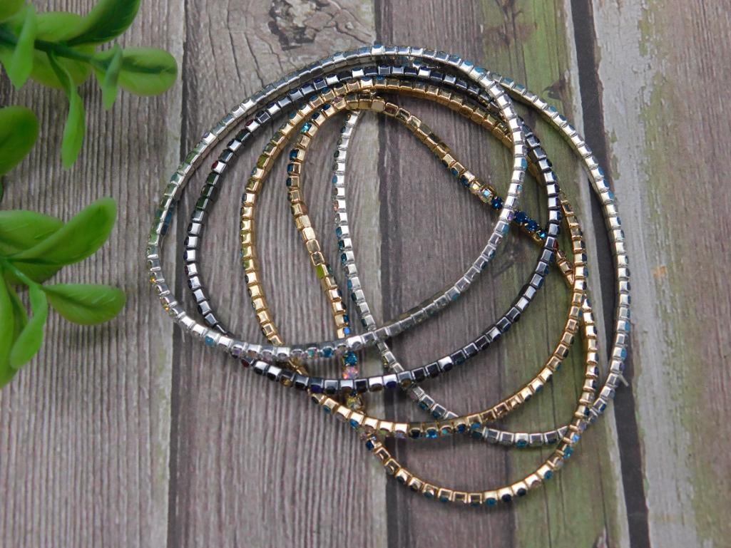 STRETCH BRACELETS: STRETCH BRACELETS