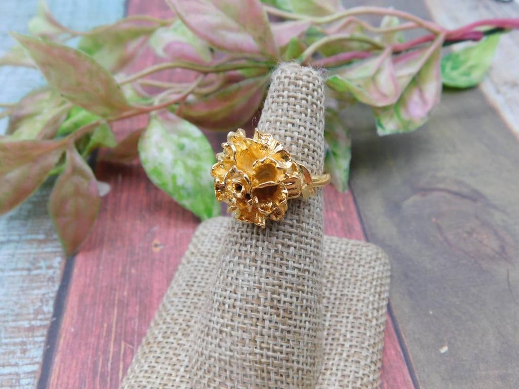 Vintage Gold-Tone Floral Statement Ring - 2
