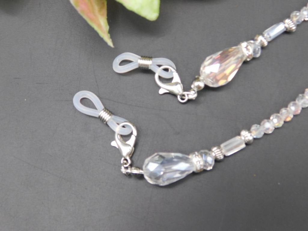 Crystal Beaded Eyeglass Holder With Clasp Ends - 2