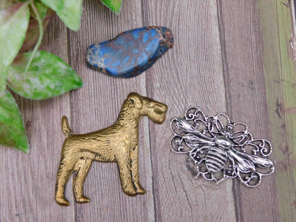 Set of Decorative Items: Dog, Bee, and Stone: Set of Decorative Items: Dog, Bee, and Stone