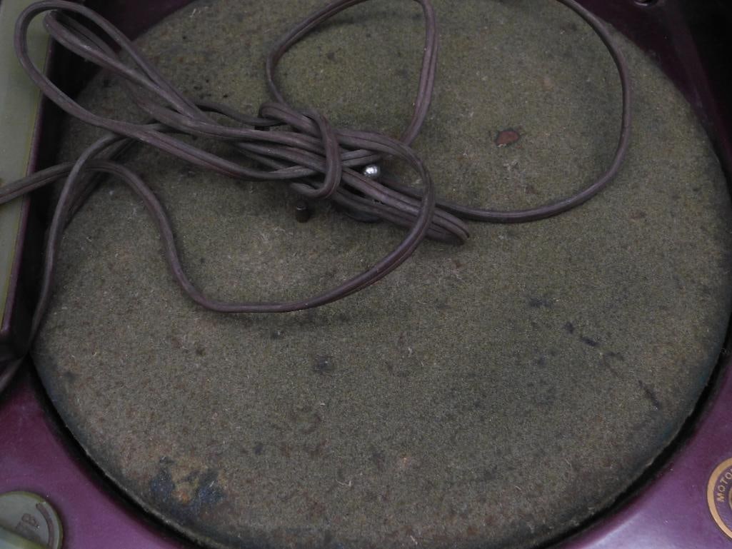 Vintage Portable Record Player in Case - 3