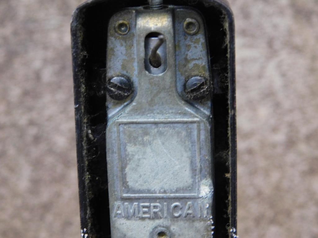 Vintage Portable Record Player in Case - 8