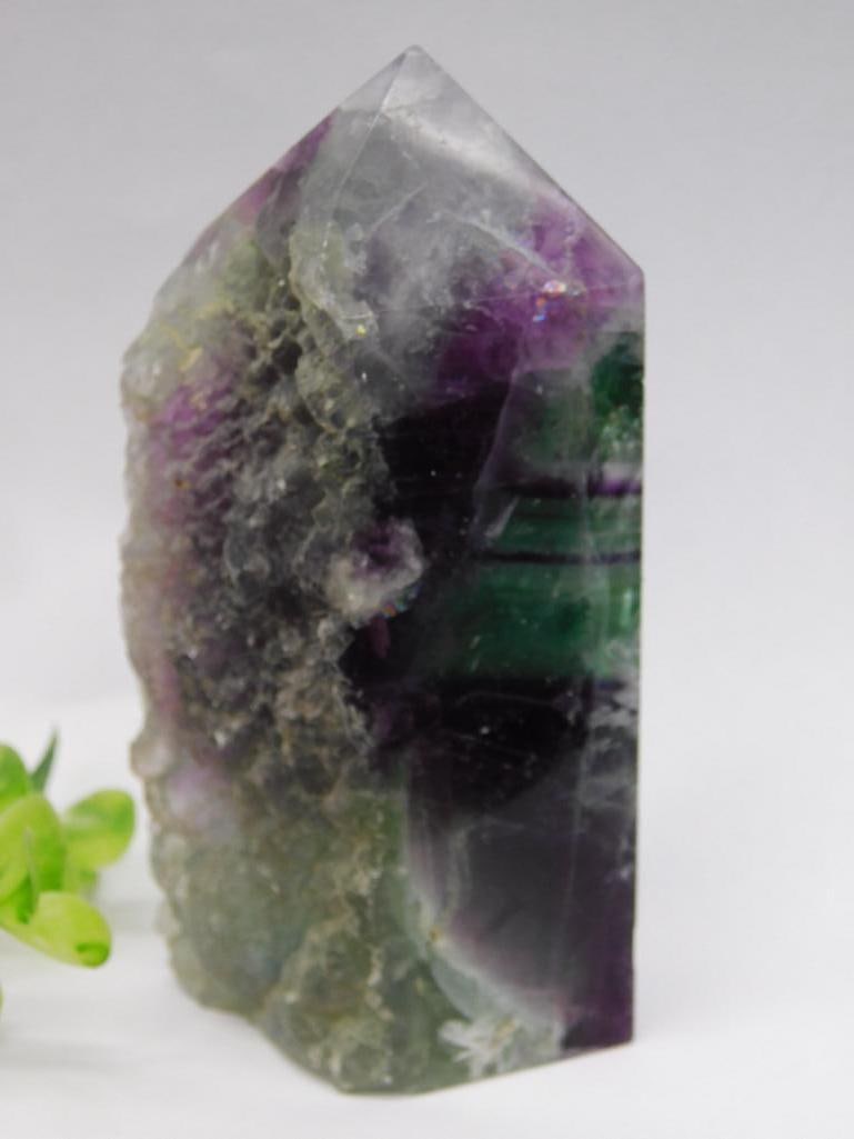 FLUORITE TOWER ROCK STONE LAPIDARY SPECIMEN: FLUORITE TOWER ROCK STONE LAPIDARY SPECIMEN