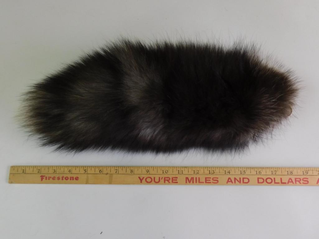 SILVER FOX TAIL TAXIDERMY WITH KEYCHAIN - 3