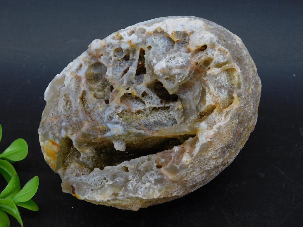 1 POUND AGATE ROCK STONE LAPIDARY SPECIMEN: 1 POUND AGATE ROCK STONE LAPIDARY SPECIMEN