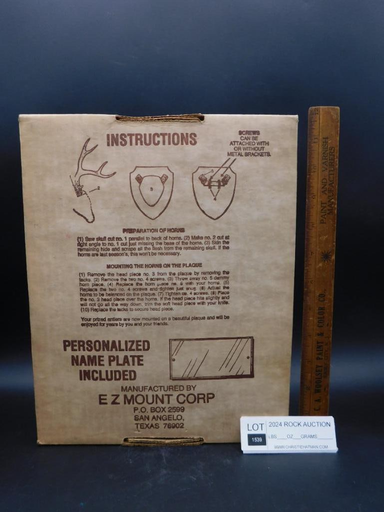 DEER ANTLERS MOUNTING KIT BURGUNDY - 3