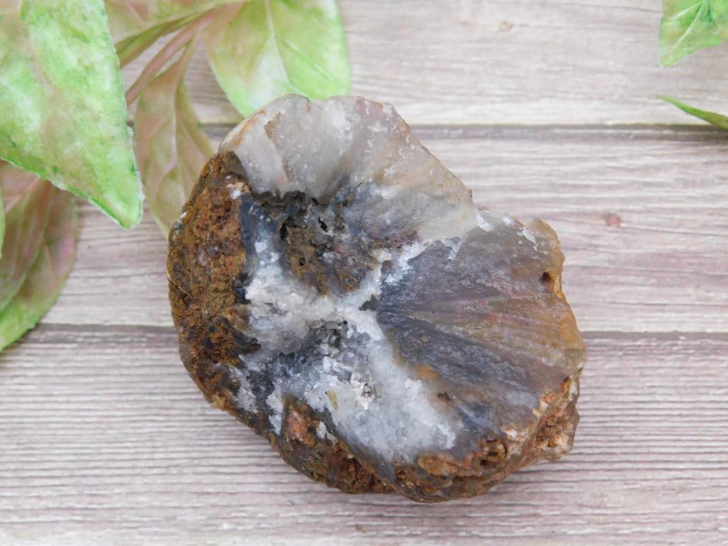 ROCK STONE LAPIDARY SPECIMEN: ROCK STONE LAPIDARY SPECIMEN